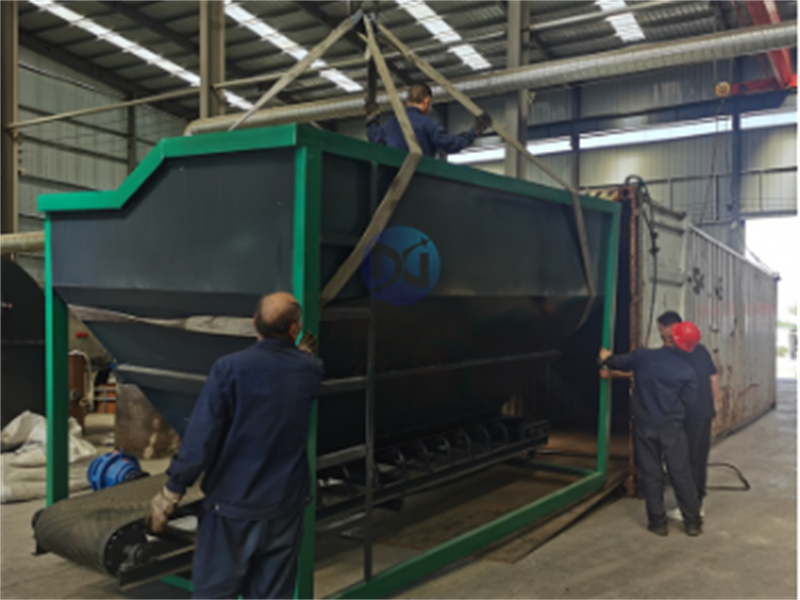 有机肥铲车料仓的几个结构框架特点