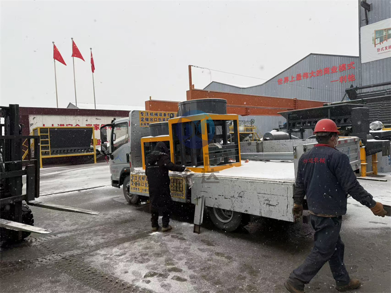 1���л���˫����Բ�������ֳ�